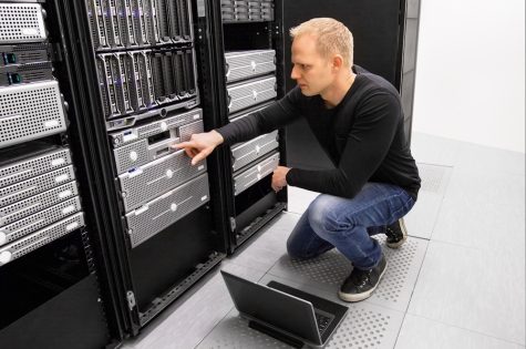 It engineer or consultant working with laptop and maintaining servers in data center. SSUCv3H4sIAAAAAAAEAIVTS2/jIBC+r9T/EHGOtcb4ucc97K3S3qseMEwSFAwW4FSrKv+941eC26grLsx8833DPHh/+rHbkZZ7Jciv3ftooa20HnxwPChr0J3uFz9IFaxTXI/O0XedEOIDD4MHH0kcbLBacfTQKFDwAEdU2ISu2V9me7cCE4gMhMhfsL0Gso8QP7Qj8qy8AK25ATt4suLX/TdivwevDHj/848y3IiHskvCm958eV07wY9gxL97ESPxNIQAzgcrznE1CG0S0PKm+nrzE+mAdz6oDj5xKa229Lx+yIfeehX6E/bdf5eePUyvcSifWFmTb4mUPWJeQOBO/LfqorqT58s12gsHGvi8QIsCkTKtC9ZCUmZMJDmri6TN6yoBoCwrEJGSTpLzW8j5DZvfTXu1iF6UBBuvpOMdODASnDJHBLLoBXyQKg6+WMH1qMaioN4pMVPXHDacwEW2wH9ju0int0YWmz0ROOkAclyyLKVFktKE0XuviD2vn+a+xkRo1QtuLtxvtKbY9Gs/jQ1TM5cZEIkZR5PiECtaF3WGpyyLuiHrD8b5KRm3T01PbA45Ywcok7bJcQxFleJN5glUTDTAsIJ0nOz1A17t8aBJBAAA